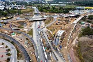 FOTO: Nejvytíženější křižovatka Česka kompletně mění svoji podobu - Novinky